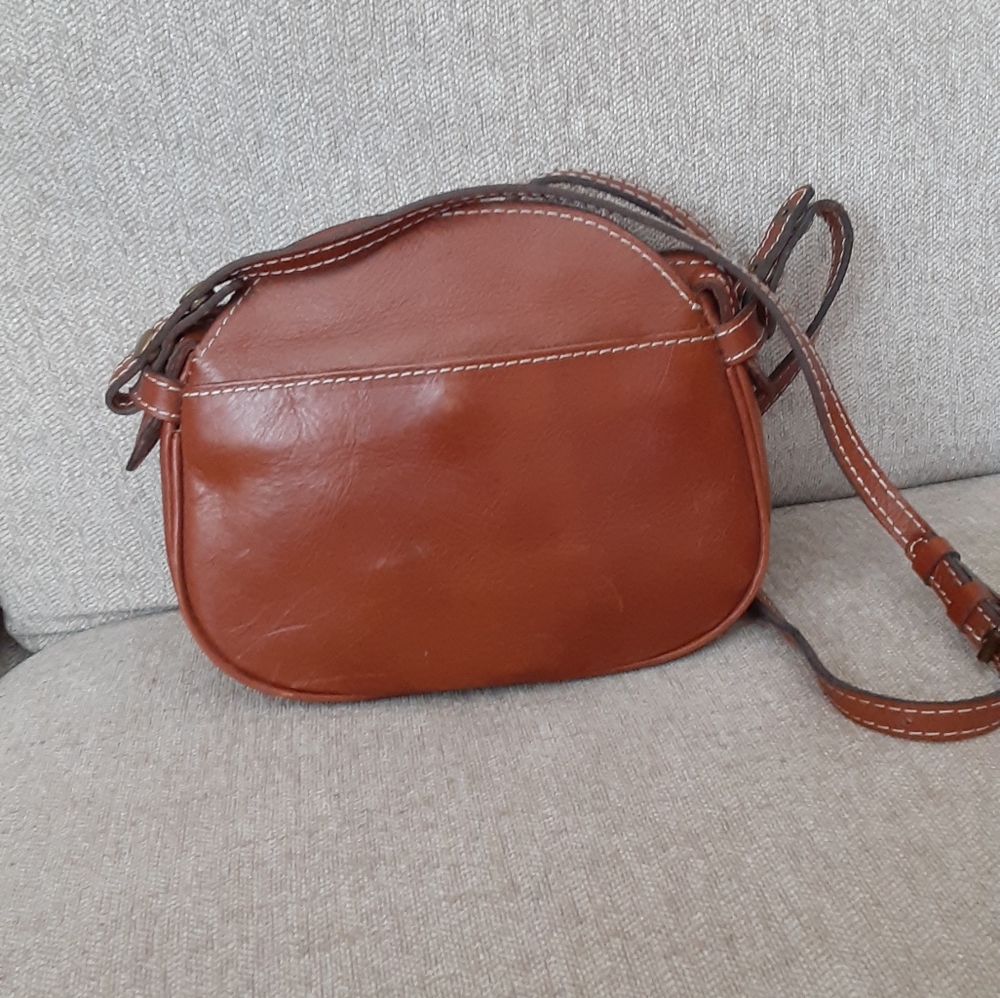 Patricia Nash Elegant English Tan Leather Crossbody Bag - Picture 3 of 14